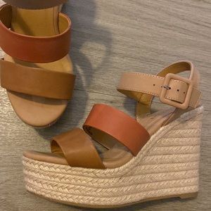 Soda wedges sandals size 6.5 Brand New new tones. Tan heels